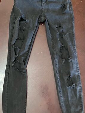 Black Distressed Skinny Jeans for Women